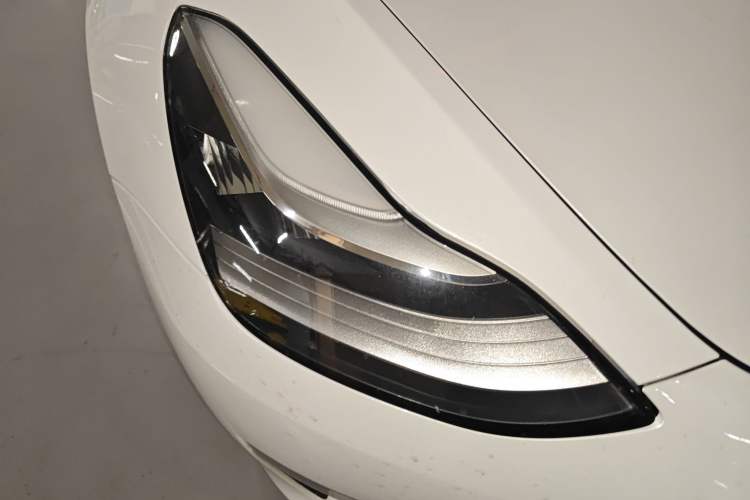 Used Tesla Model 3 (Import) 2019 Standard Range Rear-Wheel Drive Upgraded Version (60 kWh)