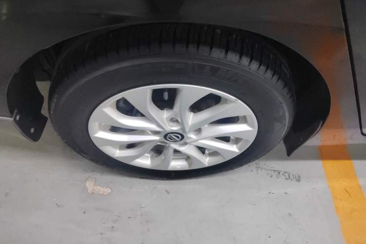 Used Nissan Sylphy 2019 1.6XV CVT Smart Connect Luxury Edition China VI Standard Right Rear Wheel Hub