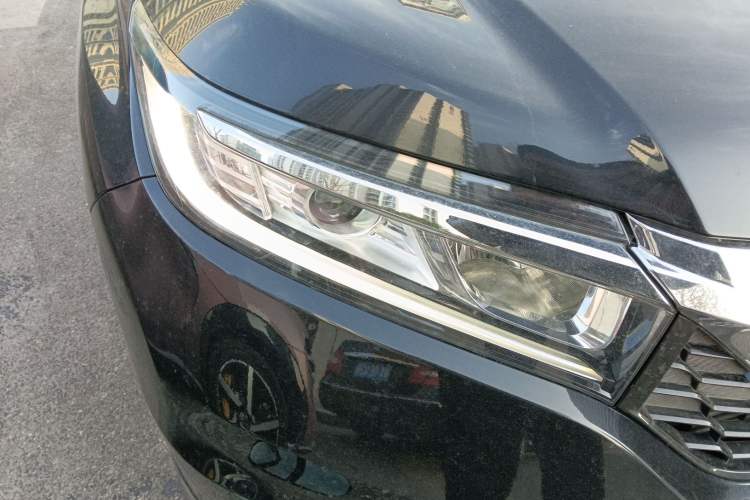 Used Honda Avancier 2019 240TURBO Two-Wheel Drive Luxury Edition Right Front Headlight