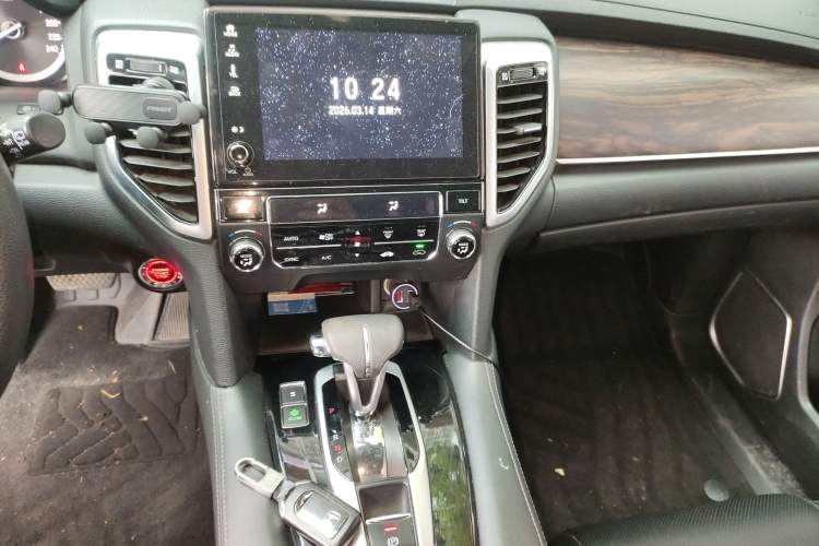 Used Honda UR-V 2017 240TURBO Two-Wheel Drive Classic Edition China V