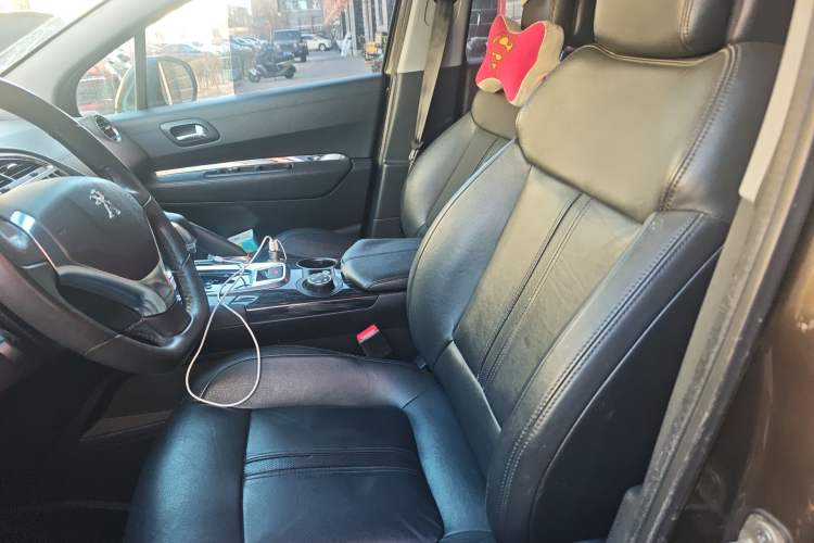 Used Peugeot 3008 2013 1.6THP Automatic Prestige Edition Left Front Seat