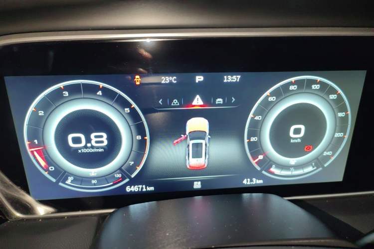 Used Hongqi HS5 2022 Revised Version 2.0T Smart Connect Flagship Edition
