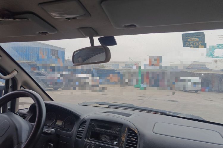 Used FORTHING Lingzhi 2013 M3 1.6L 7-seat Standard Model
