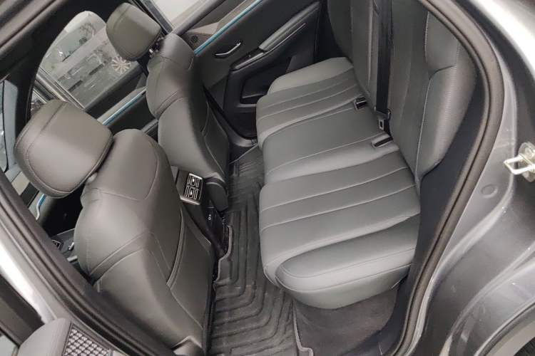 Used BYD Song Pro New Energy 2025 Second-Generation Intelligent Driving Version DM-i 115KM Superior Trim Left Rear Seat