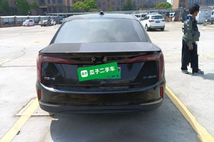 Used Hongqi E-QM5 2022 431 km Charge & Enjoy Edition
