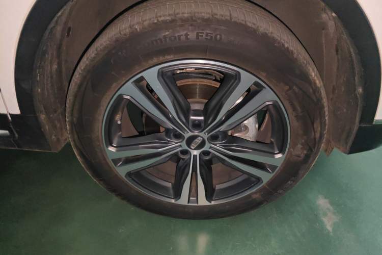 Used Geely Auto Emgrand X7 Sport 2022 1.8TD DCT Zhiya Trim
