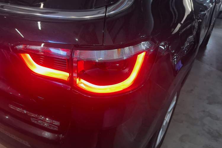 Used Jeep Compass 2019 200T Automatic Family Edition - Connected Large Screen Version