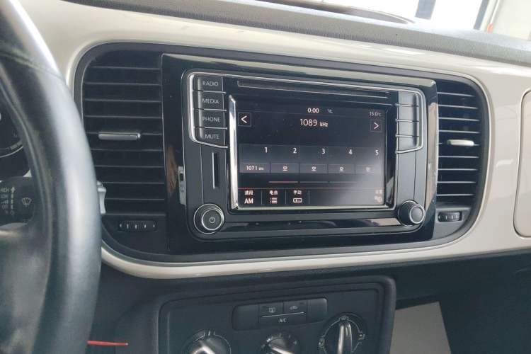 Used Volkswagen Beetle 2015 180TSI model