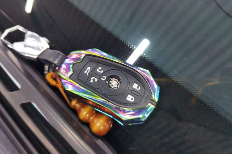 Used Buick GL8 2020 ES Land Cruiser 653T Luxury Edition