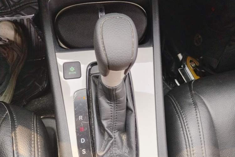 Used Honda Fit 2021 1.5L CVT Trend Edition Gear Lever
