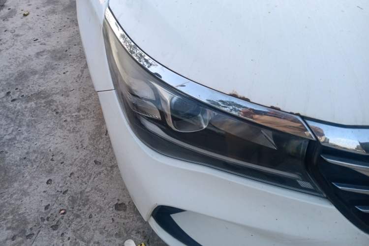 Used GAC Trumpchi GA4 2018 200T Automatic Luxury Edition Right Front Headlight