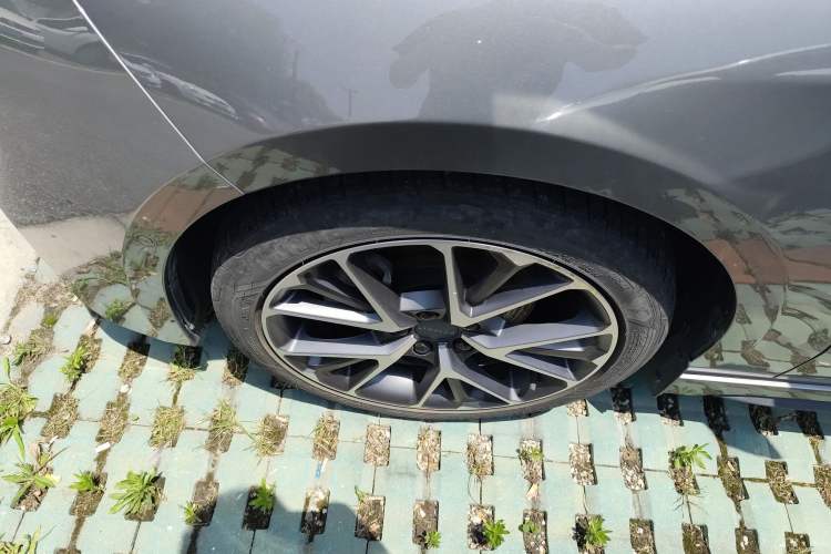 Used Lynk & Co 03 2021 2.0TD Automatic Trendy Champion Edition