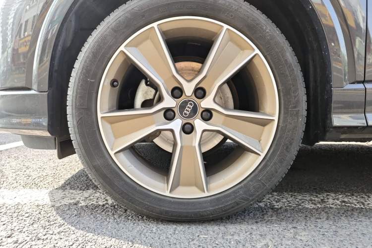 Used Audi Q2L 2022 35 TFSI Fashion Dynamic Model