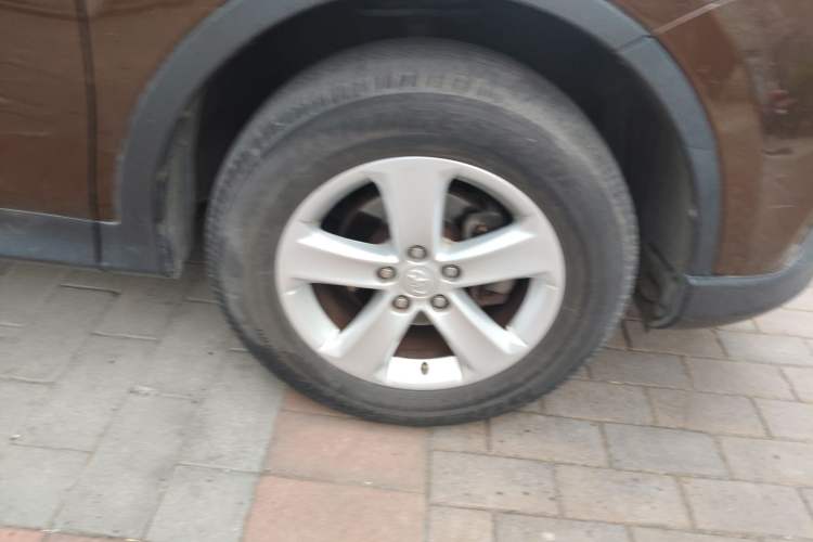 Used Toyota RAV4 2013 2.0L CVT Two-Wheel Drive Urban Edition Exterior 7