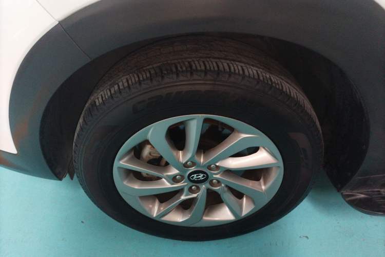 Used Hyundai Tucson 2015 1.6T Dual-Clutch Two-Wheel-Drive Smart Model