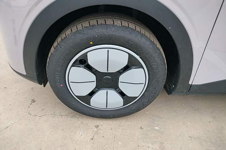 Used Geely Galaxy Geome 2026 Model 310km Youth Edition
