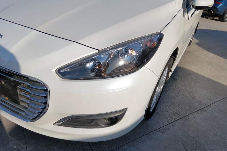 Used Peugeot 308 2014 Enjoy Edition Classic 1.6L Manual YouShang Model