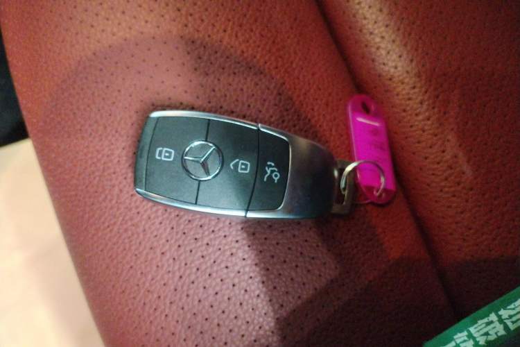 Used Mercedes-Benz GLC Coupe 2023 GLC 260 4MATIC Coupe SUV
