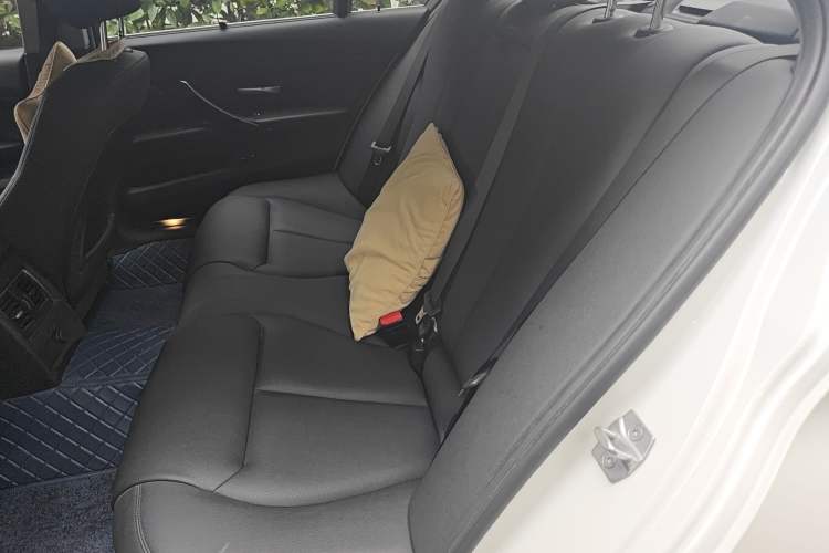 Used BMW 3 Series 2017 320Li Fashion Model
