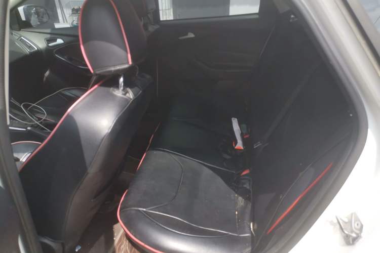 Used Ford Focus 2018 Sedan Classic 1.6L Automatic Trendy SmartDrive Edition