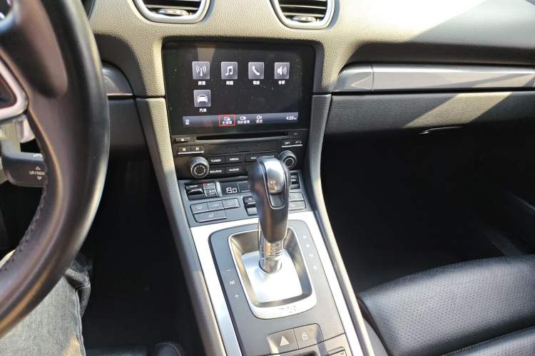 Used Porsche 718 2018 Boxster 2.0T
