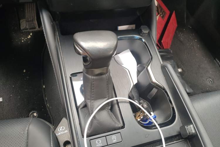 Used Lexus ES 2022 200 Excellence Edition Gear Lever