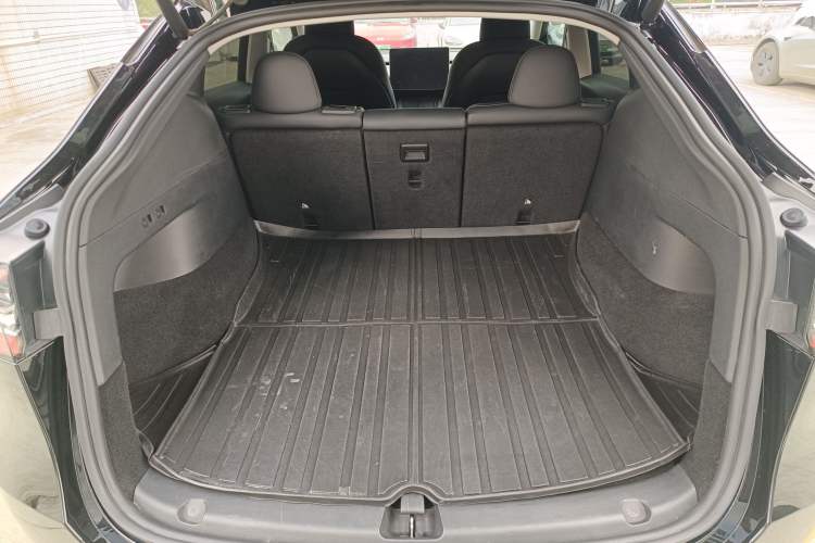 Used Tesla Model Y 2022 Revised Version Long-Range All-Wheel Drive
