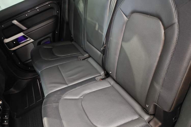 Used Land Rover Defender 2024 110 3.0T P400 X-DYNAMIC HSE