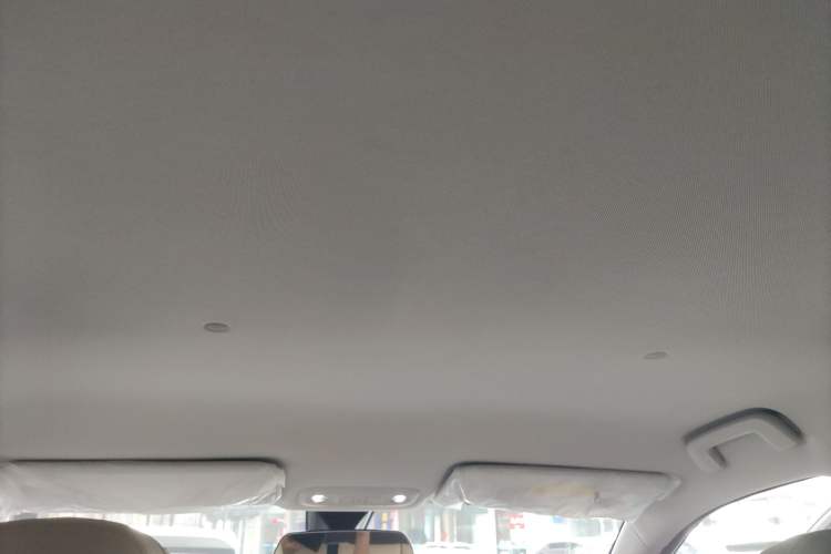 Used Wuling Bingo S 2025 Model 325km Deluxe Edition