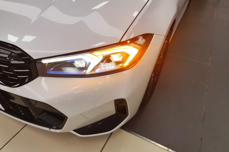 Used BMW 3 Series 2024 330Li M Sport Night Edition Package Left Front Headlight