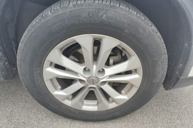 Used Nissan X-Trail 2014 2.0L CVT Smart Edition 2WD
