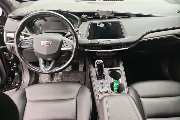 Used Cadillac XT4 2018 28T Two-Wheel Drive Leading Sport Model
