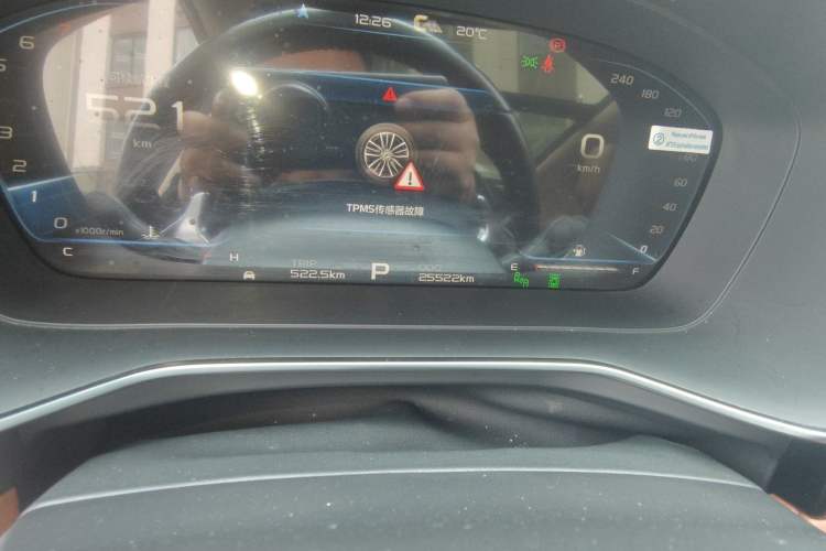 Used Geely Auto Emgrand X7 Sport 2020 1.8TD DCT Zhi Ling PRO Odometer Close Up