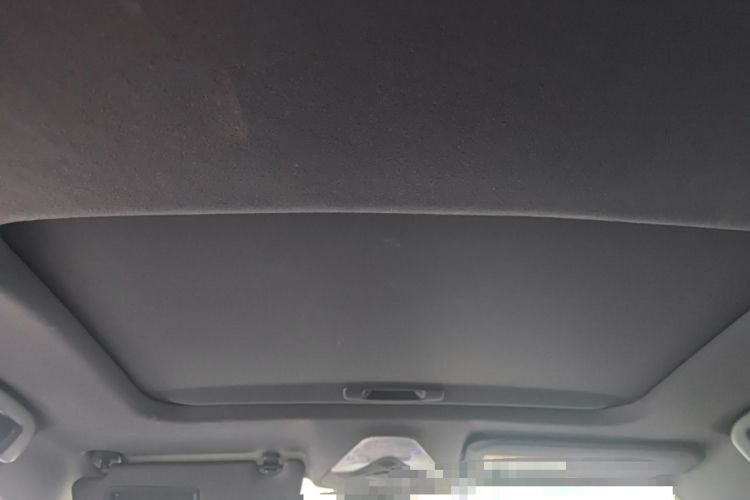 Used Toyota IZOA 2018 2.0L Yichi Version China VI Standard Headliner