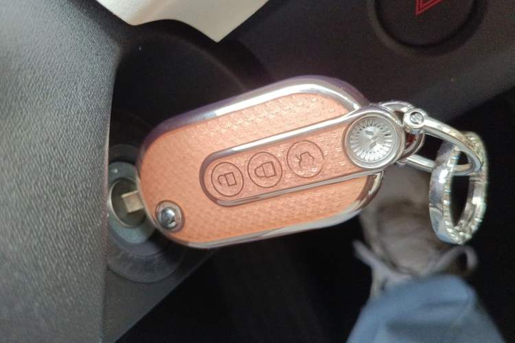 Used Wuling Hongguang MINIEV 2024 3rd Generation 215km Advanced Version
