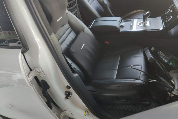 Used Land Rover Range Evoque 2020 249 PS Youth Edition
