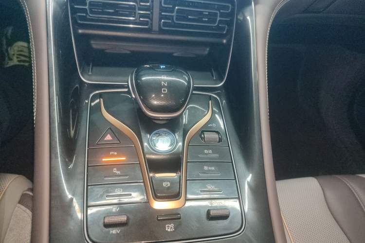 Used BYD Frigate 07 2023 DM-i 205KM Prestige Model
