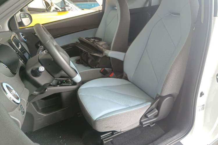 Used Chery Little Ant 2022 Restyled Version Sweet Pink Edition Half-Sugar Version 28.8 kWh 30 kW 301 km