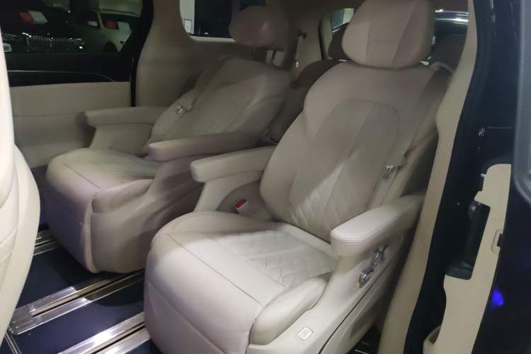 Used Buick GL8 2021 Avenir Aivia Six-Seat Luxury Edition
