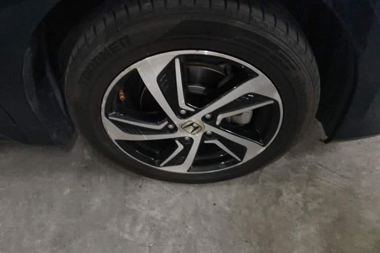 Used Honda Odyssey 2015 Updated Version 2.4L Smart Edition