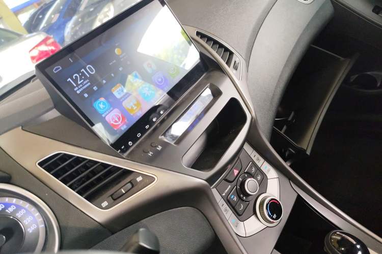 Used Hyundai Elantra (5th Generation / Langdong) 2016 1.6L Automatic Smart Version
