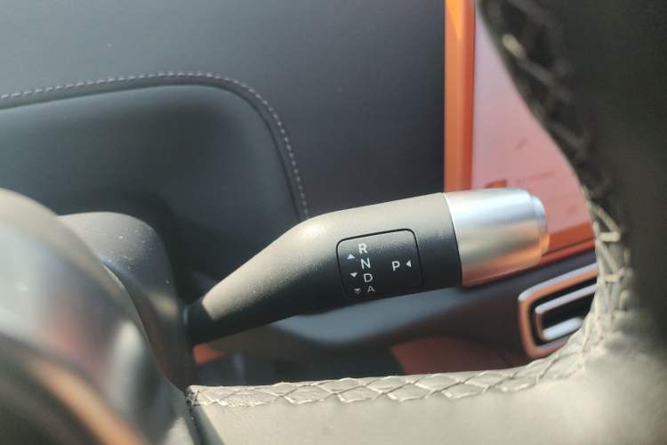 Used Li Auto L8 2025 Pro Smart Refresh Edition
