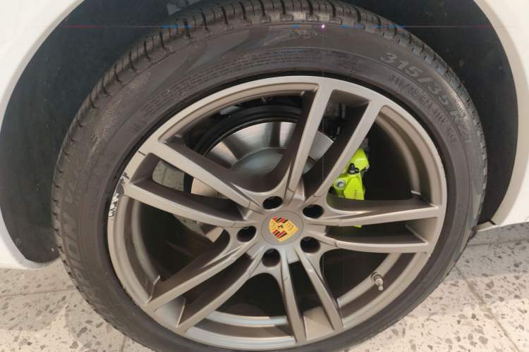 Used Porsche Cayenne E-Hybrid 2023 Cayenne E-Hybrid 2.0T Platinum Edition