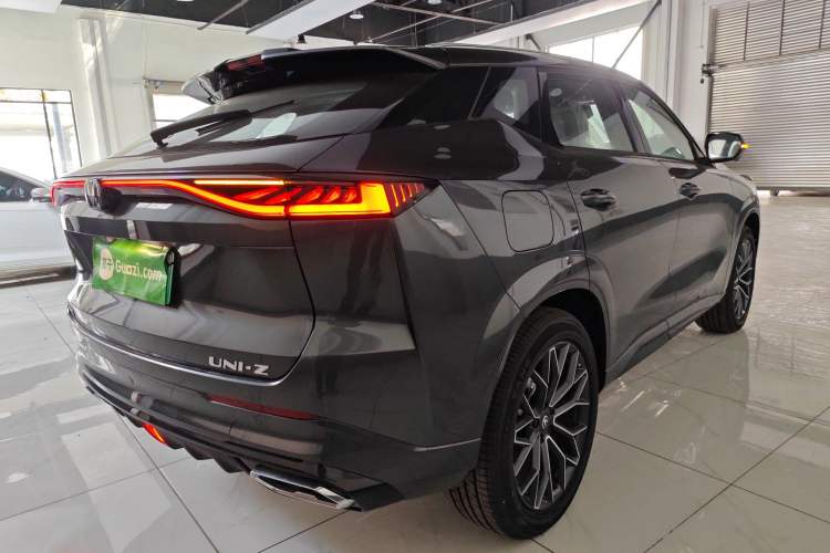 Used Changan UNI-Z New Energy 2025 Model, Smart New Blue Whale 125km Battleship+ Version