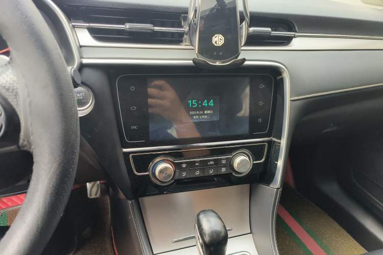 Used MG 6 2019 20T Automatic Sport Edition Audio And AC Panel