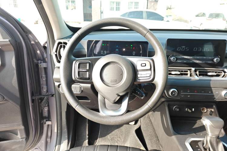 Used Great Wall King Kong Poer 2023 2.0T Automatic Gasoline Two-Wheel-Drive Elite Version Flatbed GW4C20C