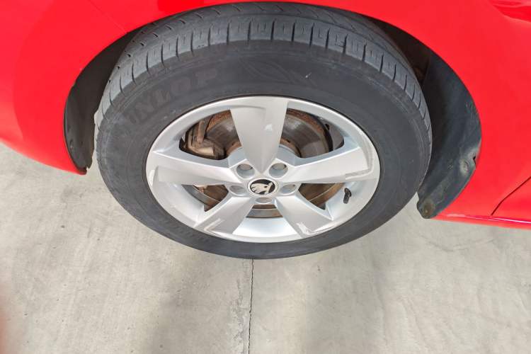 Used Skoda Rapid Spaceback 2016 1.6L Automatic Chuanxing Edition
