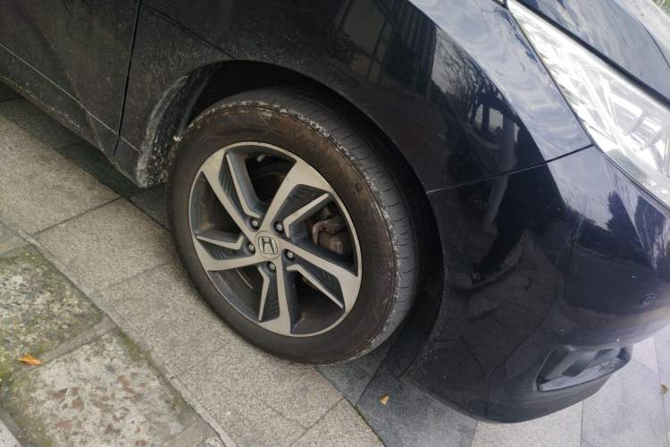 Used Honda Odyssey 2015 2.4L Smart Edition