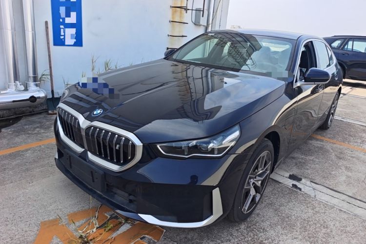 Used BMW i5 2024 eDrive 35L Luxury Package