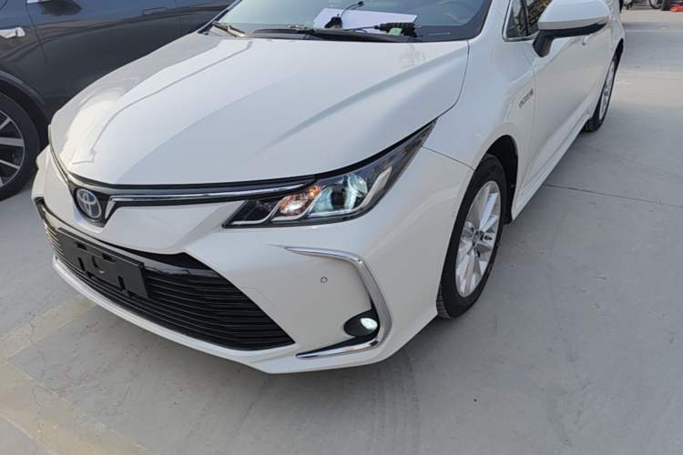 Used Toyota Corolla 2021 Dual-Motor 1.8L E-CVT Elite Edition Left Front Headlight